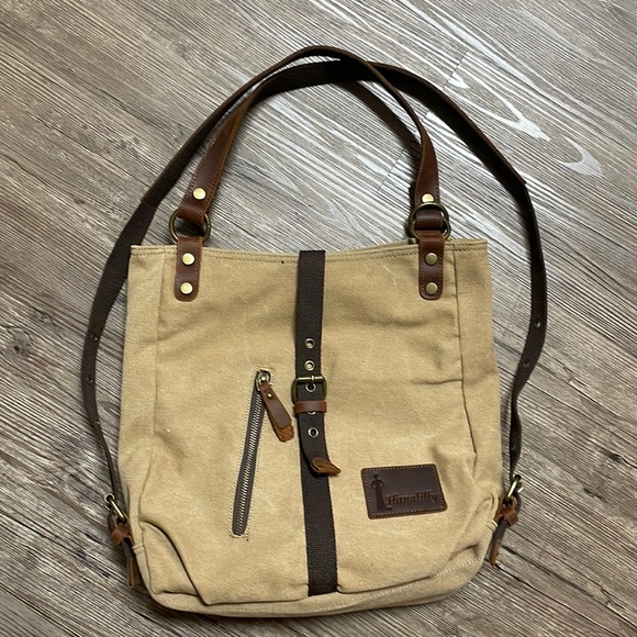 Hanalilly Handbags - 🔴 Hanalilly Canvas and Leather 3 in 1 Convertible Bag